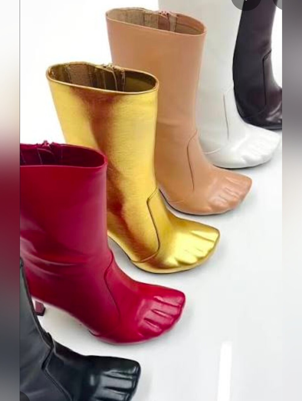 👀ISO‼️ NOT FOR SALE! LOOKING FOR Jeffrey Campbell Visionary Toes Boot